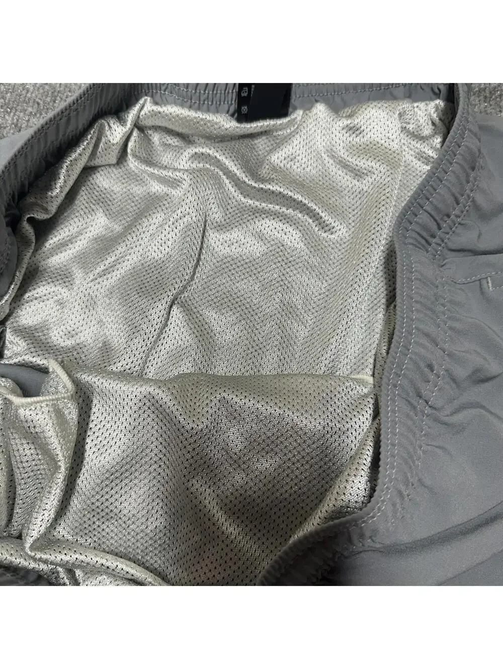 HUK Swim Fishing Trunks Gray  Performance Stretch Shorts BeachCore Gorpcore XXL